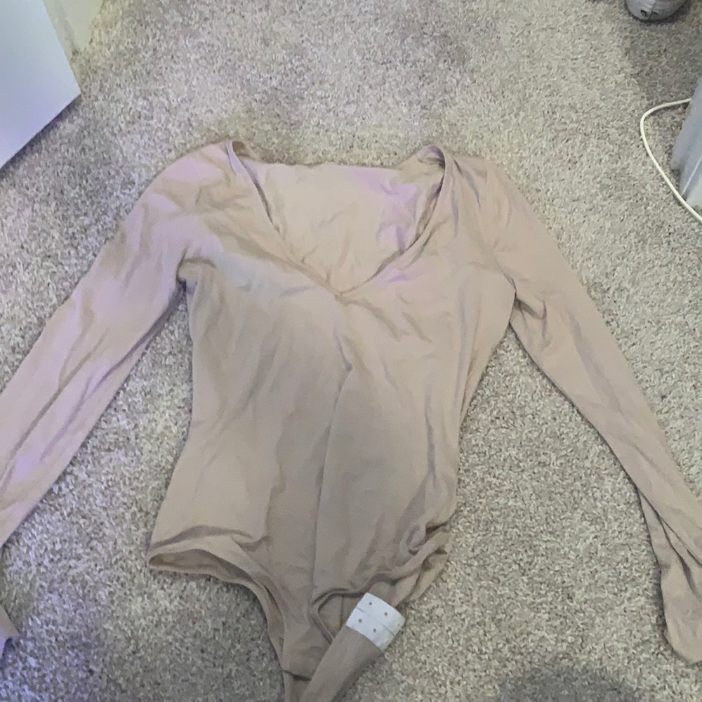 Long sleeve body suit